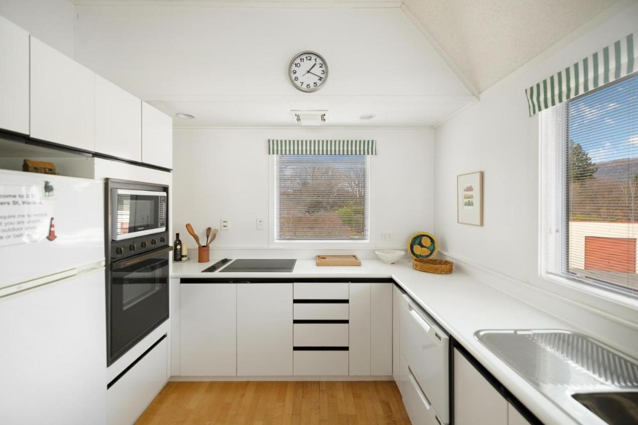 Charming Views Apartment Wanaka Exterior photo